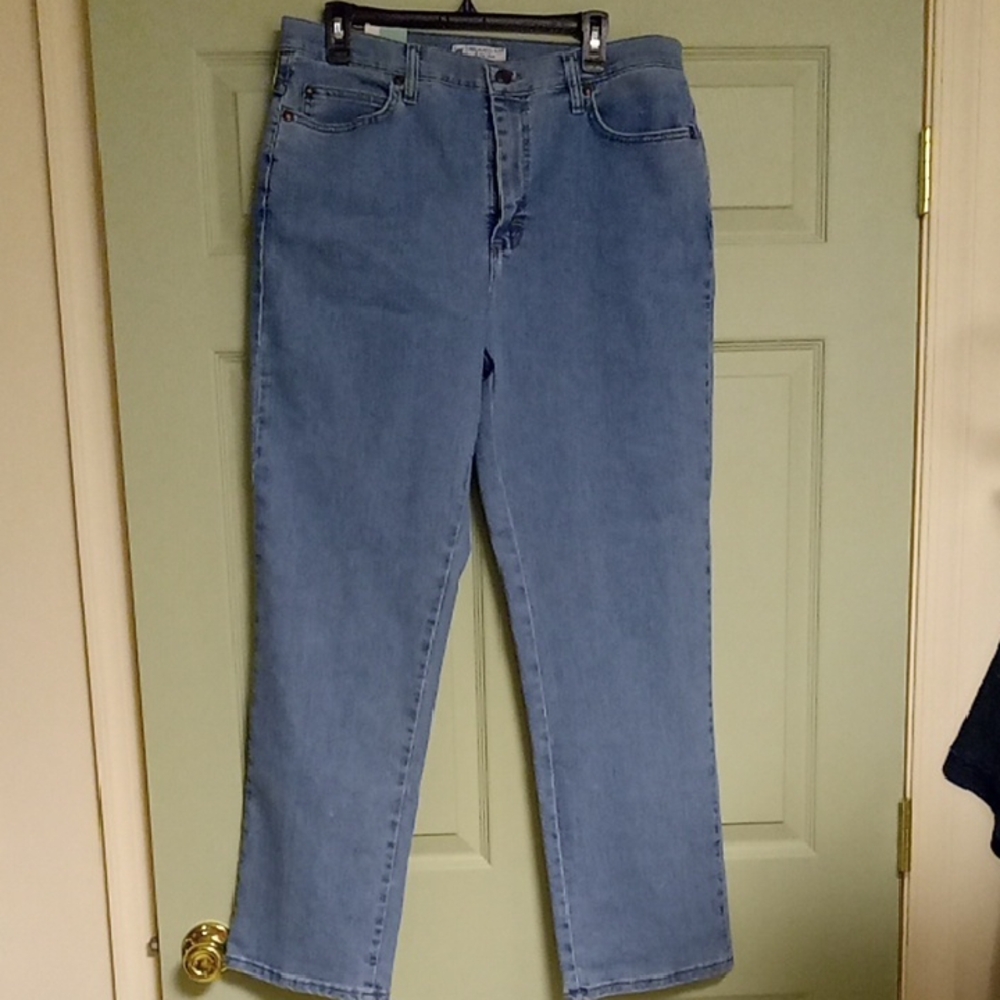 Lee Relaxed Fit Jeans NWT - Picture 2 of 6